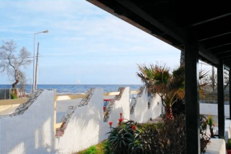 Villetta Parisi at 20 meters from the sea with Sea View and Terrace — photo 4