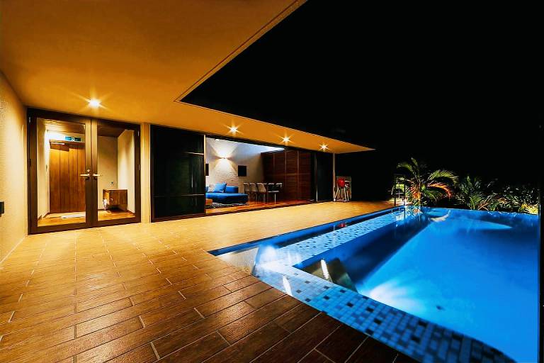 Vila  Kouri
