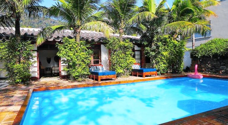 Canto das Laranjeiras Beach Club Guaiuba in Guarujá