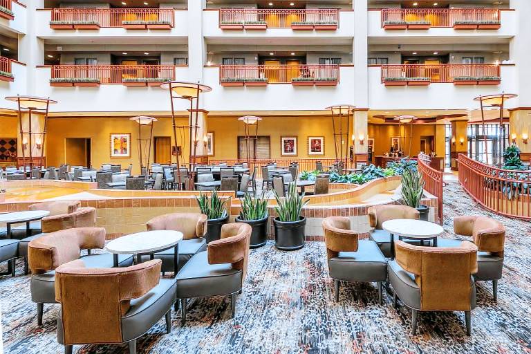 Embassy Suites by Hilton St. Louis St. Charles — photo 2