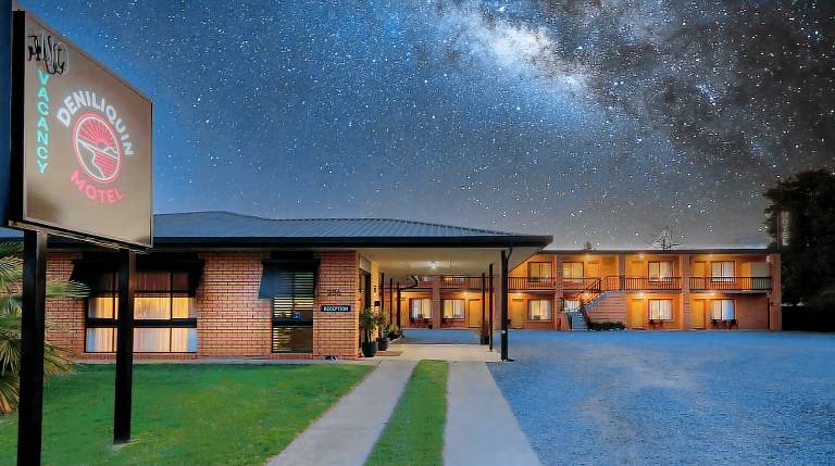 Motel  Deniliquin Council