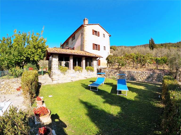 Lovely vacation home with barbecue & private pool | Pets are welcome — photo 3