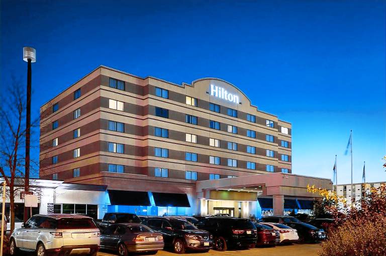 Hilton Winnipeg Airport Suites in Winnipeg, MB
