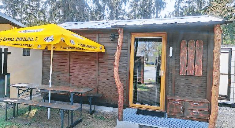 Chatka u Podolskeho mostu - Temesvar - 5 luzek in Pisek