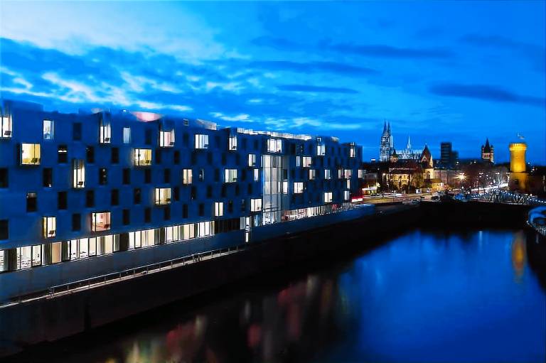 Art otel Cologne powered by Radisson Hotels