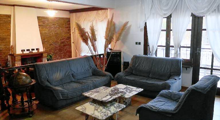 Vacation home with patio — photo 3