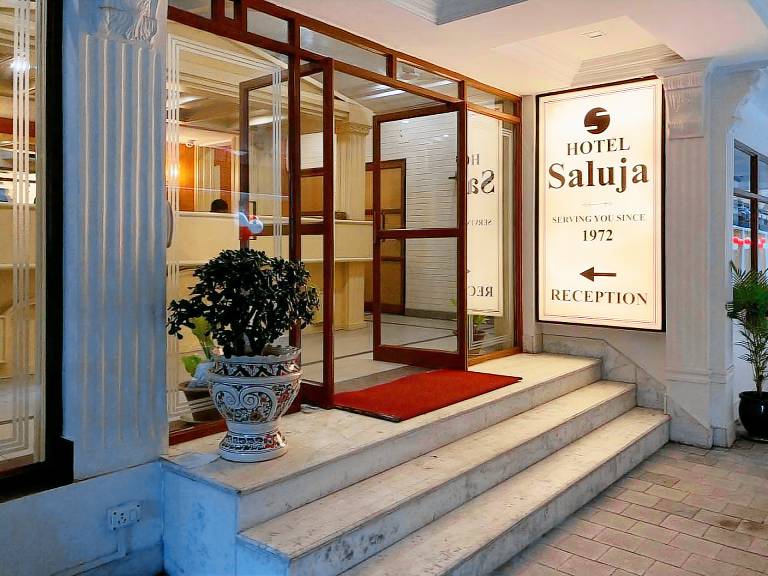 HOTEL SALUJA