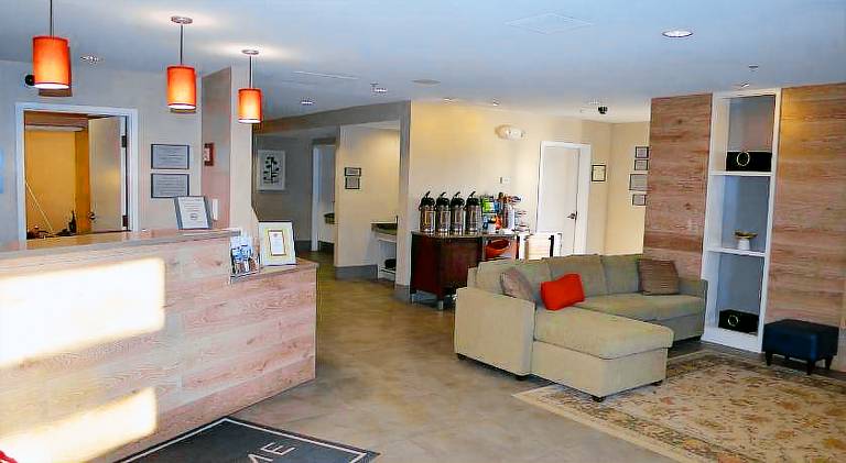 Country Inn & Suites by Radisson, Frederick, MD — photo 4