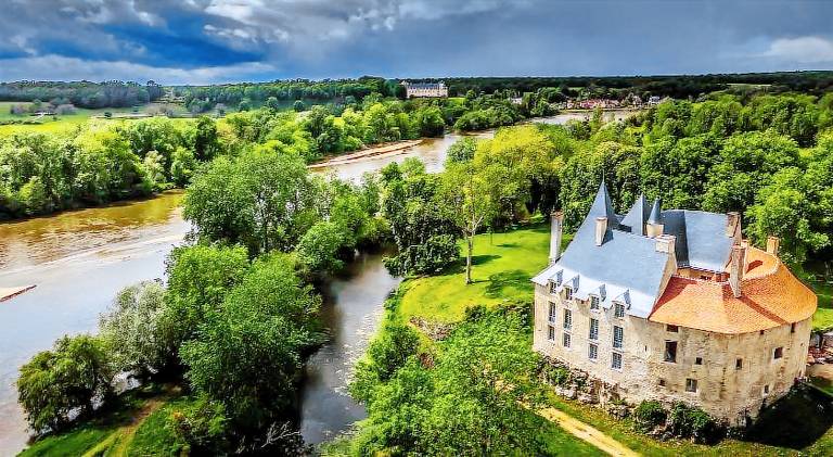 Chateau de Meauce, Chambre Marguerite de Meauce — photo 3