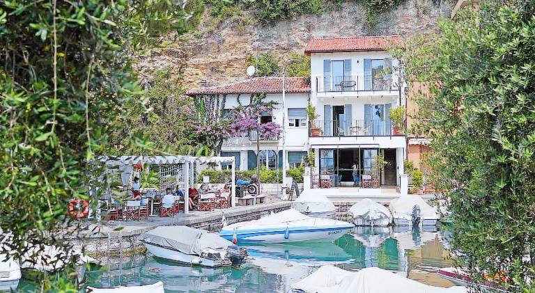 Apartment with terrace | Suitable for remote work in Manerba del Garda