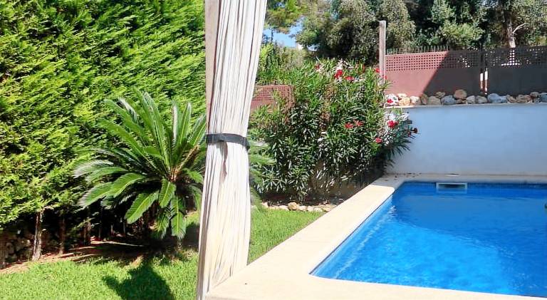 Villa with garden, terrace & private pool — photo 5