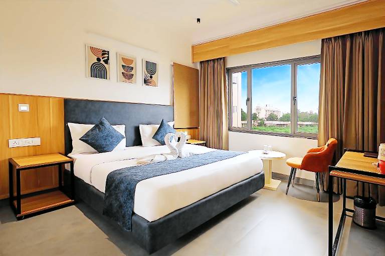 Hotel Sparkle Inn
