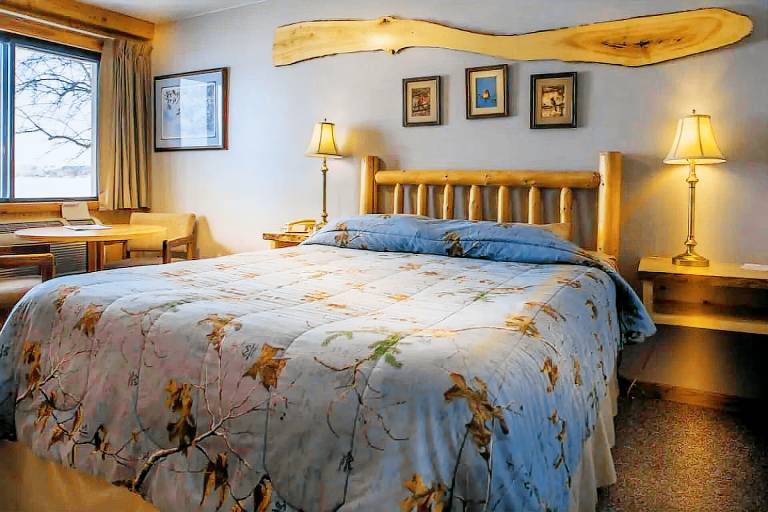Lodge Rice Lake