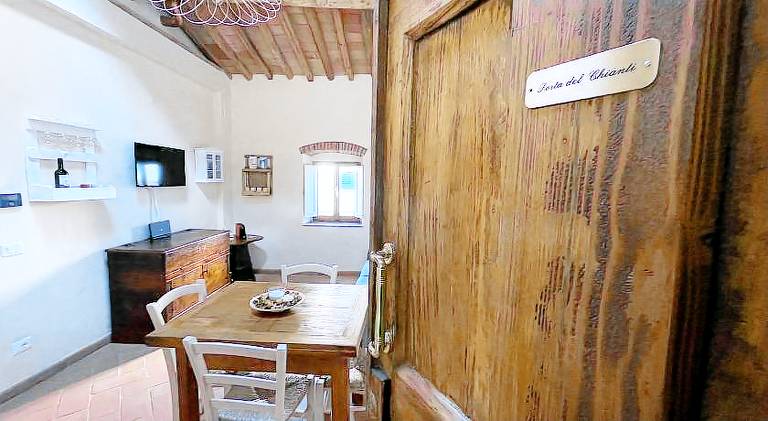 Apartment with 1 room for 4 persons — photo 5
