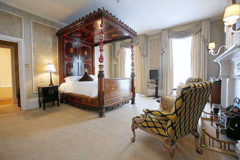 The Angel Hotel — photo 2