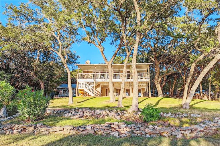 Waterfront Canyon Lake Retreat: Dogs Welcome! in Canyon, TX