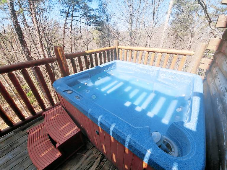 Charming Cabin with Private Hot Tub & Pool Table — photo 4
