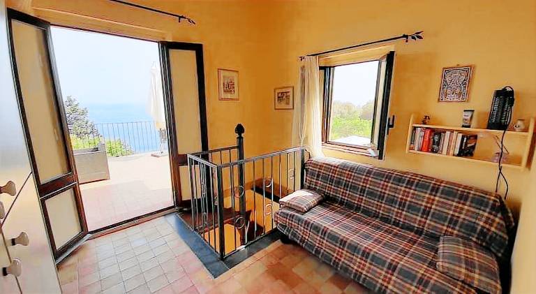 House with 3 rooms for 7 persons — photo 2