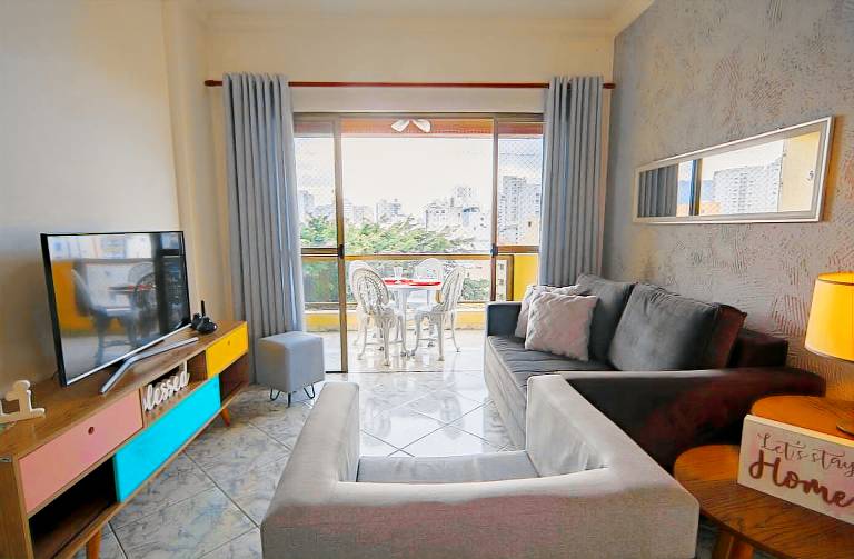 Apto pet friendly c Wifi a 350m da Praia do Tombo