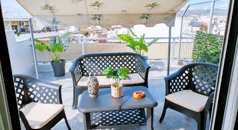 Apartment with terrace — photo 3