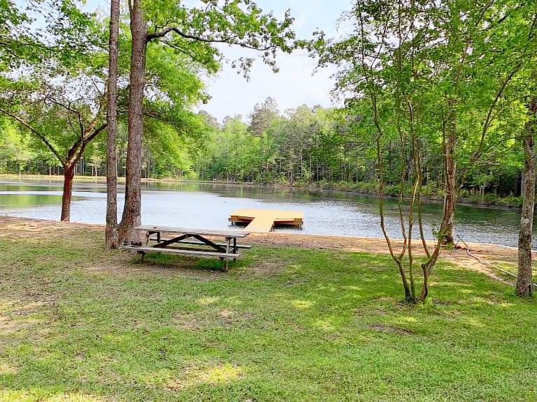 Jimmie Davis State Park Lodging from $121 | HomeToGo