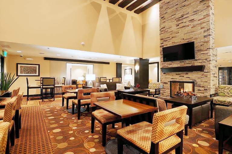 Staybridge Suites Chihuahua By IHG — photo 4