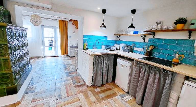 Vacation home with garden, barbeque & patio | Perfect for remote work | Pet-friendly — photo 2