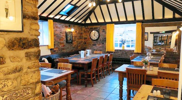 The White Hart — photo 2