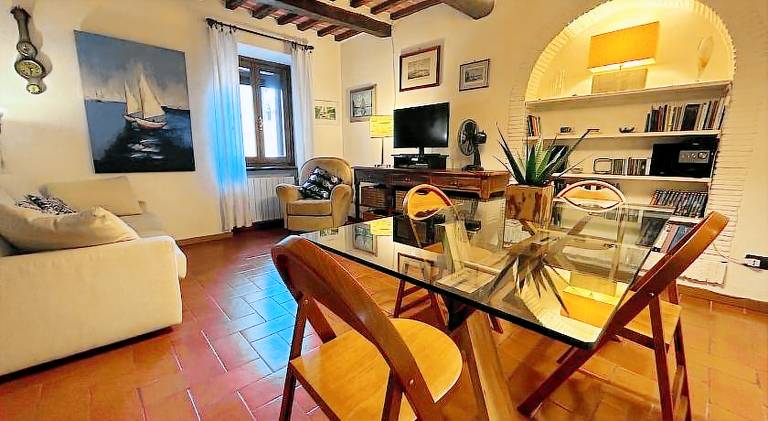 Holiday apartment with 2 rooms for 6 persons — photo 2