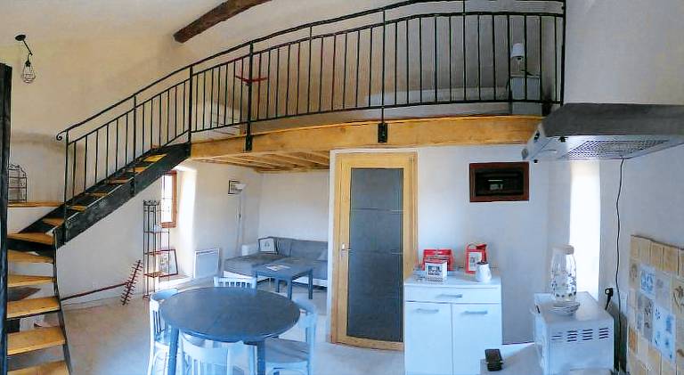 Une chambre d hotes avec petit dejeuner — photo 3
