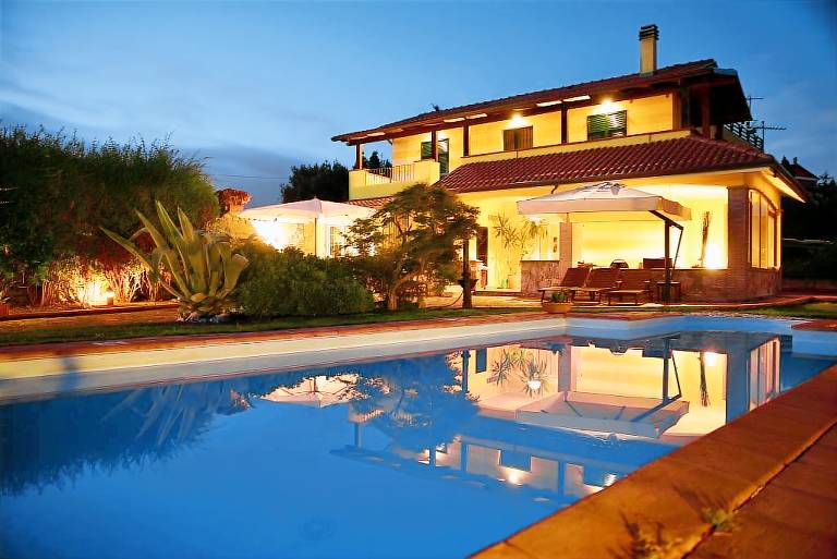 Villa with barbecue, private pool & garden | Panoramic view | Good for workation — photo 3