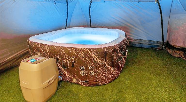 Holiday apartment with jacuzzi | Pet-friendly — photo 4