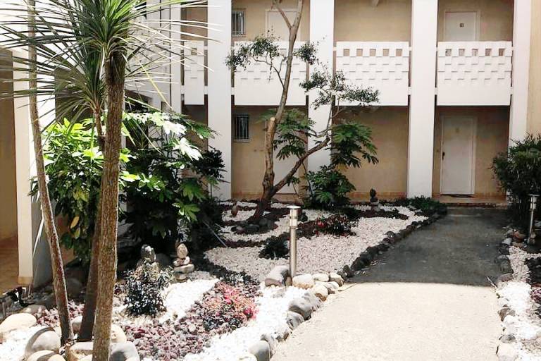 Holiday apartment with pool | Next to the beach | Pets allowed in Six-Fours-les-Plages