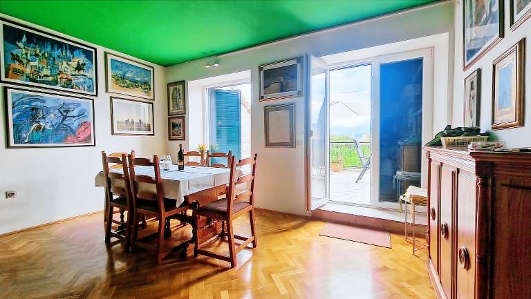 Two bedroom apartment with terrace and sea view Kaštel Novi, Kaštela (A-20607-a) — photo 5