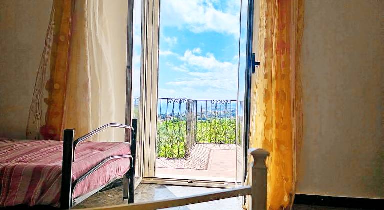 Holiday apartment with 2 rooms for 4 persons — photo 3
