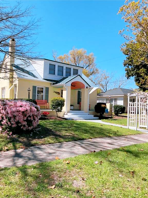 House  Morehead City