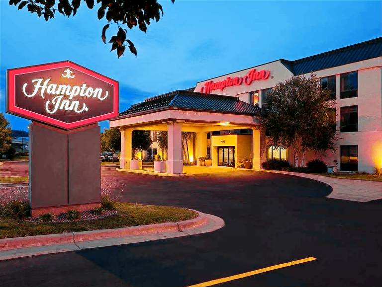Hampton Inn Wausau — photo 3