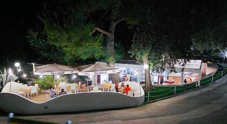 Green Garden Village con piscina, spiaggia riservata e parcheggio — photo 4