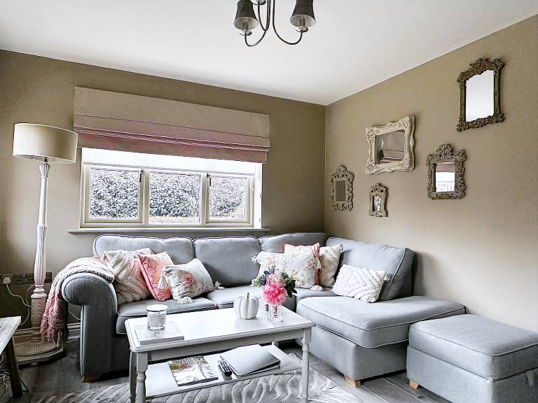 Cottage - Sleep 4, Pet Friendly & Enclosed Garden — photo 4