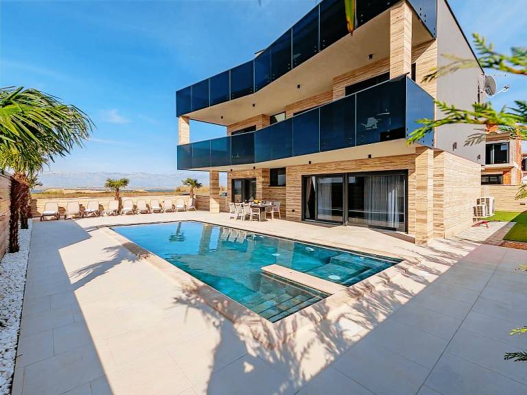 Ferienhaus Privlaka