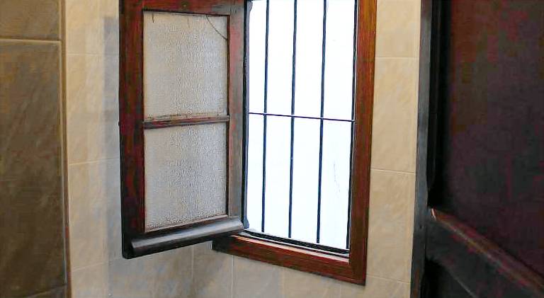 Rental apartment with 2 rooms for 4 persons — photo 4