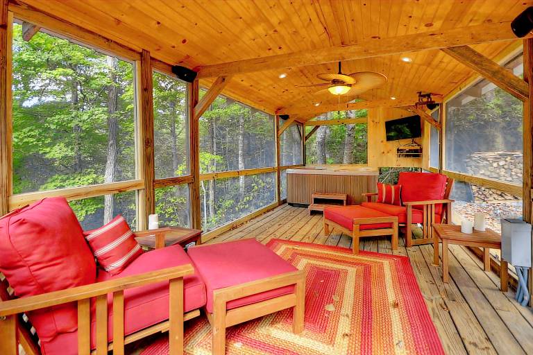 Cabin  Aska