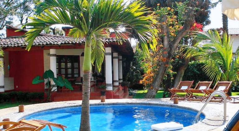 1000 m&sup2; Ferienhaus