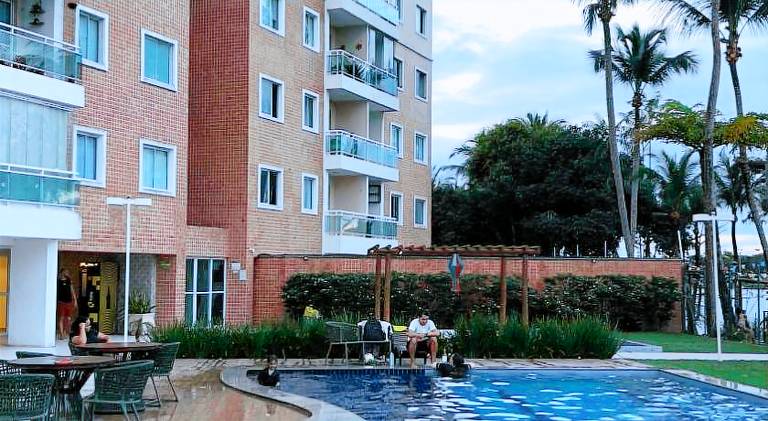 Holiday apartment with hot tub & pool — photo 3