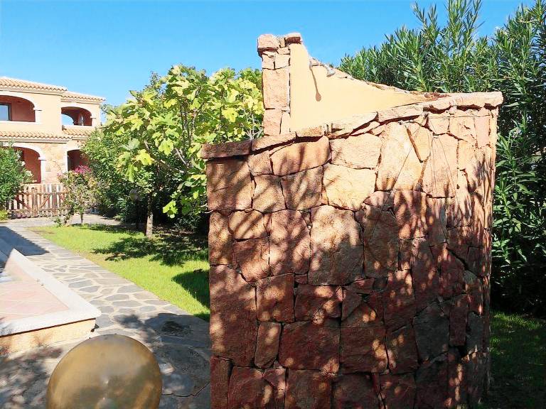 Vacation home with garden, barbeque & terrace — photo 2
