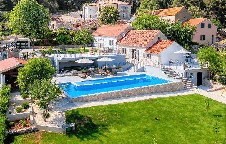 kuća Dubrava kod Šibenika