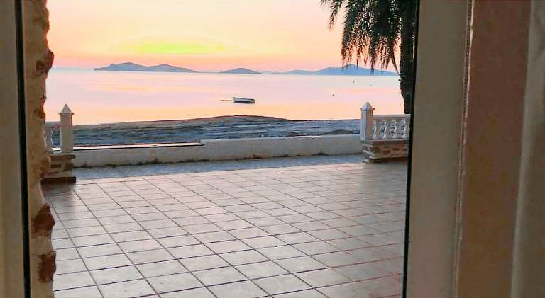 Holiday apartment with 2 rooms for 5 persons — photo 2