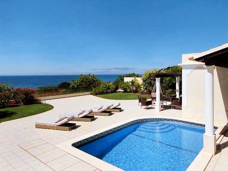 Villa Lagos