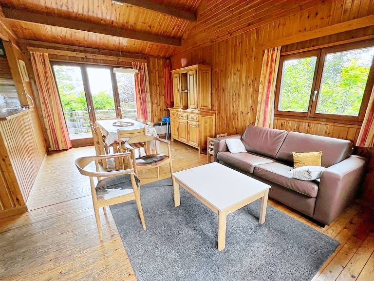 Child-friendly vacation home with terrace, BBQ & garden | Pet-friendly — photo 2