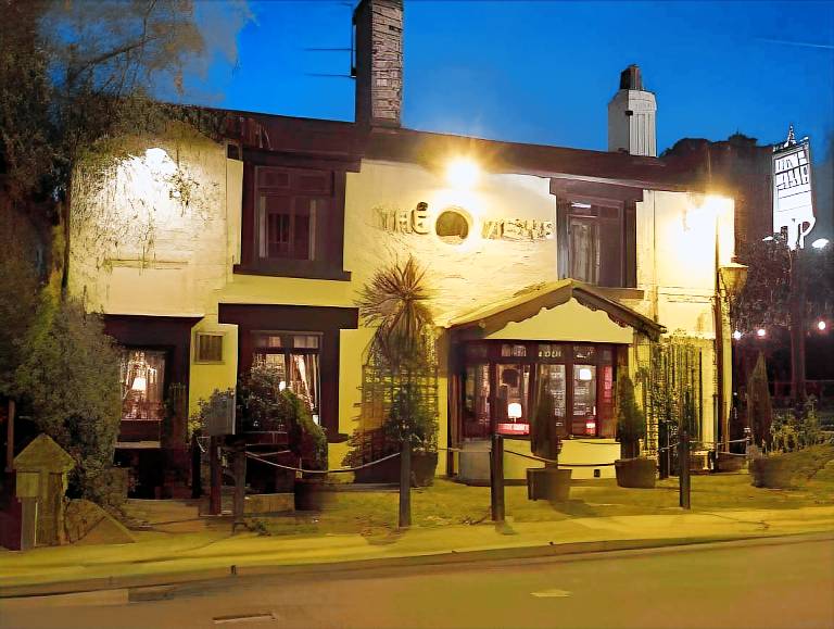 The Mews Hotel in Wakefield